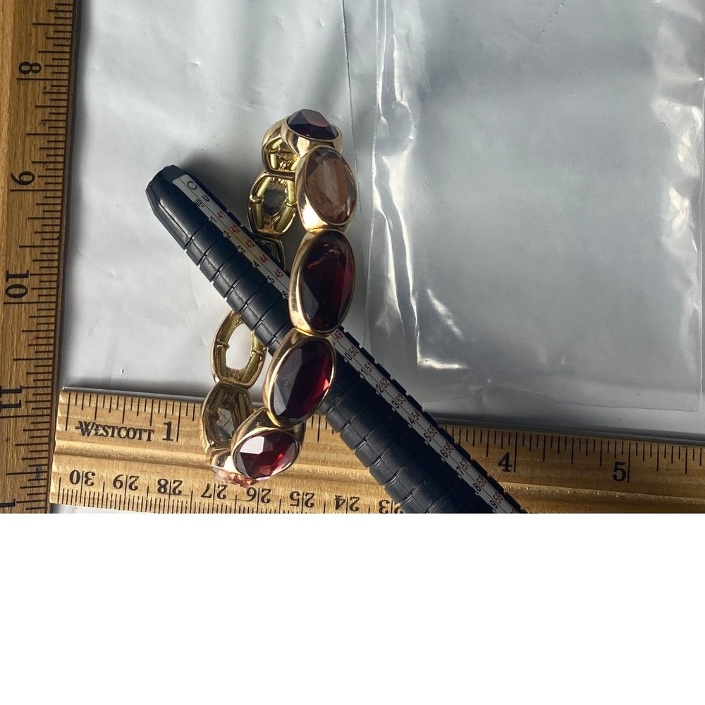 Gold Tone Stretch Bracelet Red and Peach Oval Gemstones‎